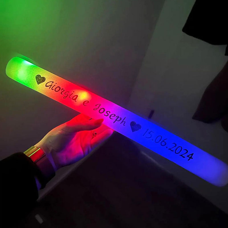 30 светодиодных светящихся пал – обзор и цена Flashing Led Foam Sticks Party
